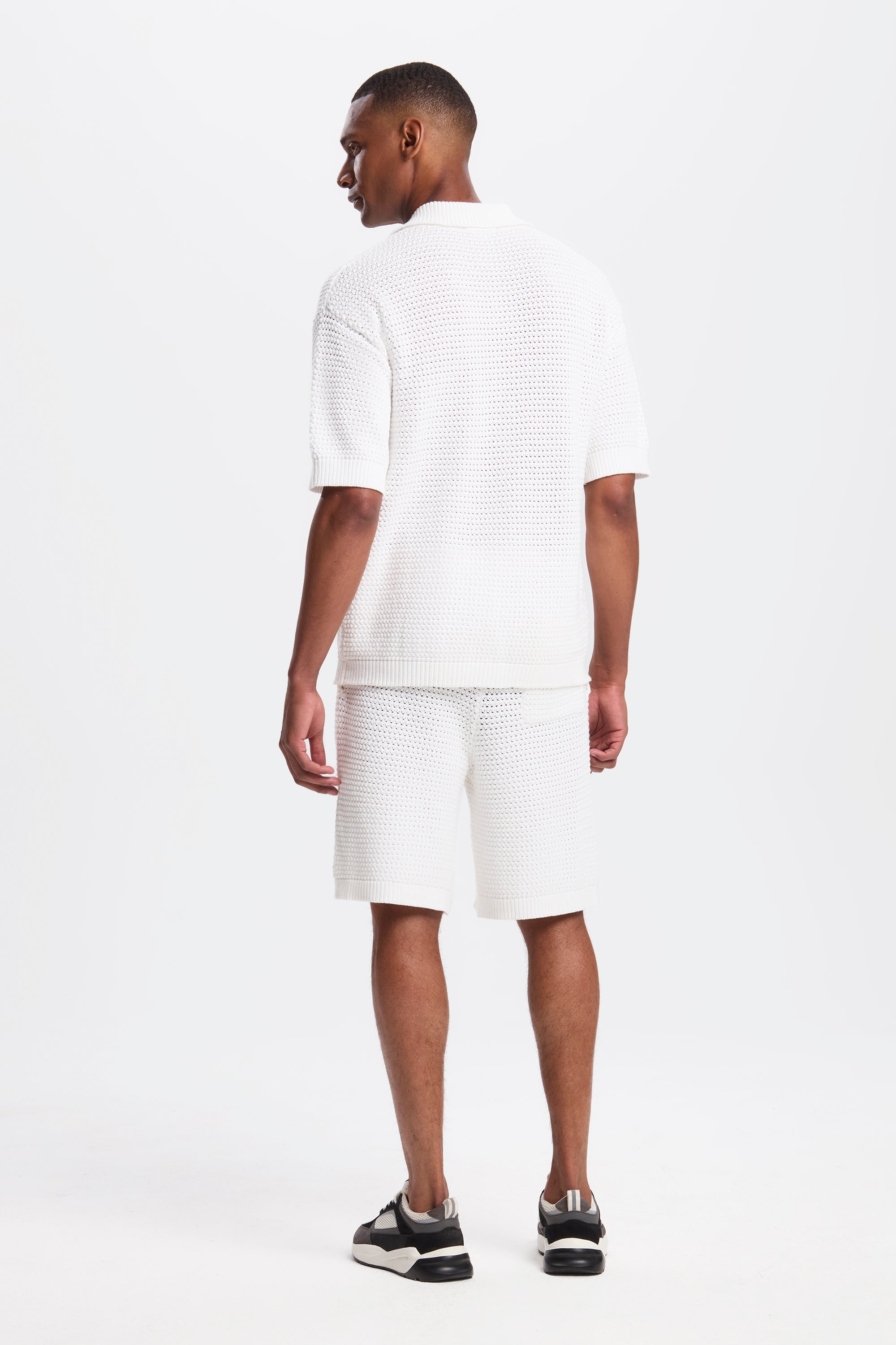 #color_White