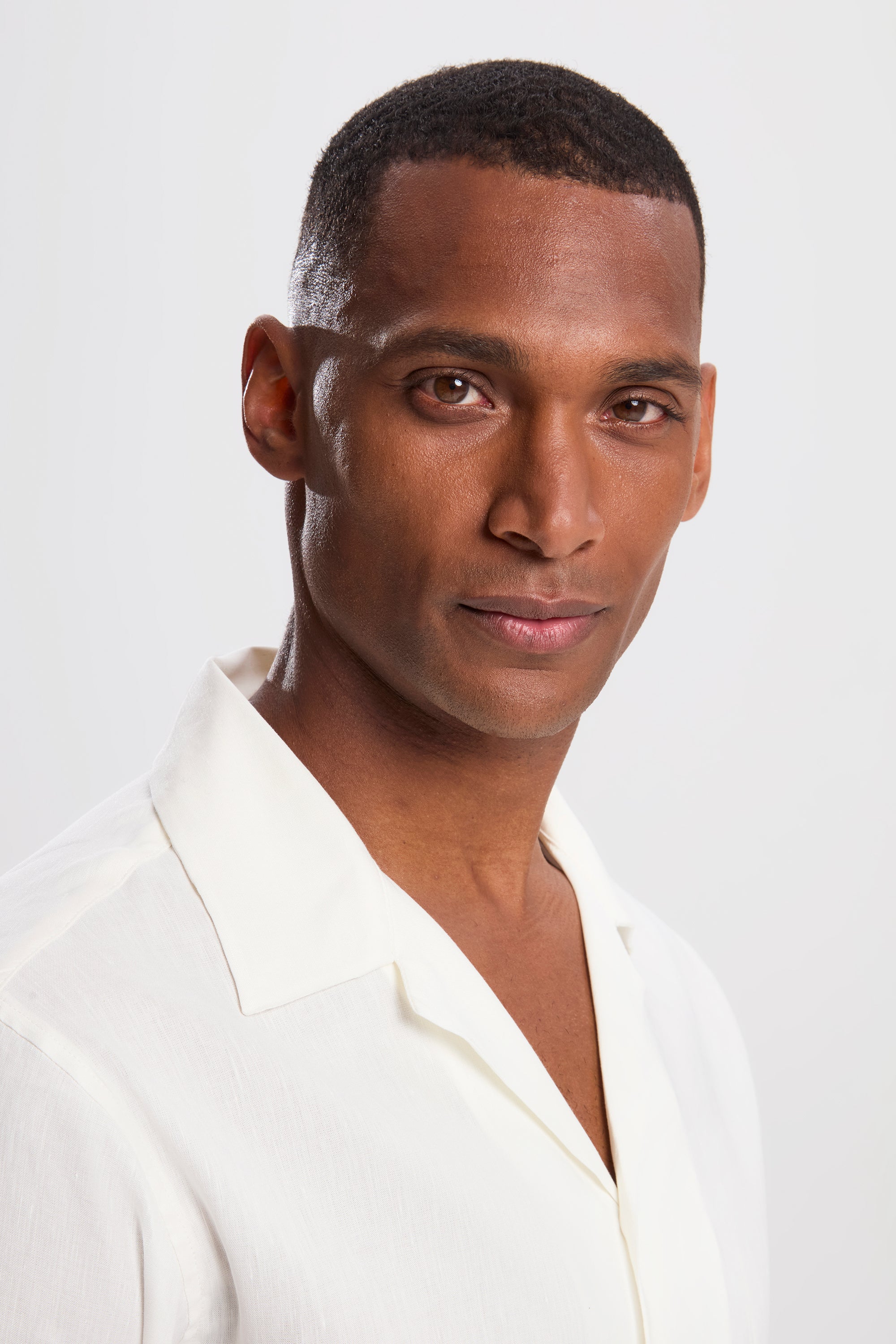 THE LINEN LS SHIRT
