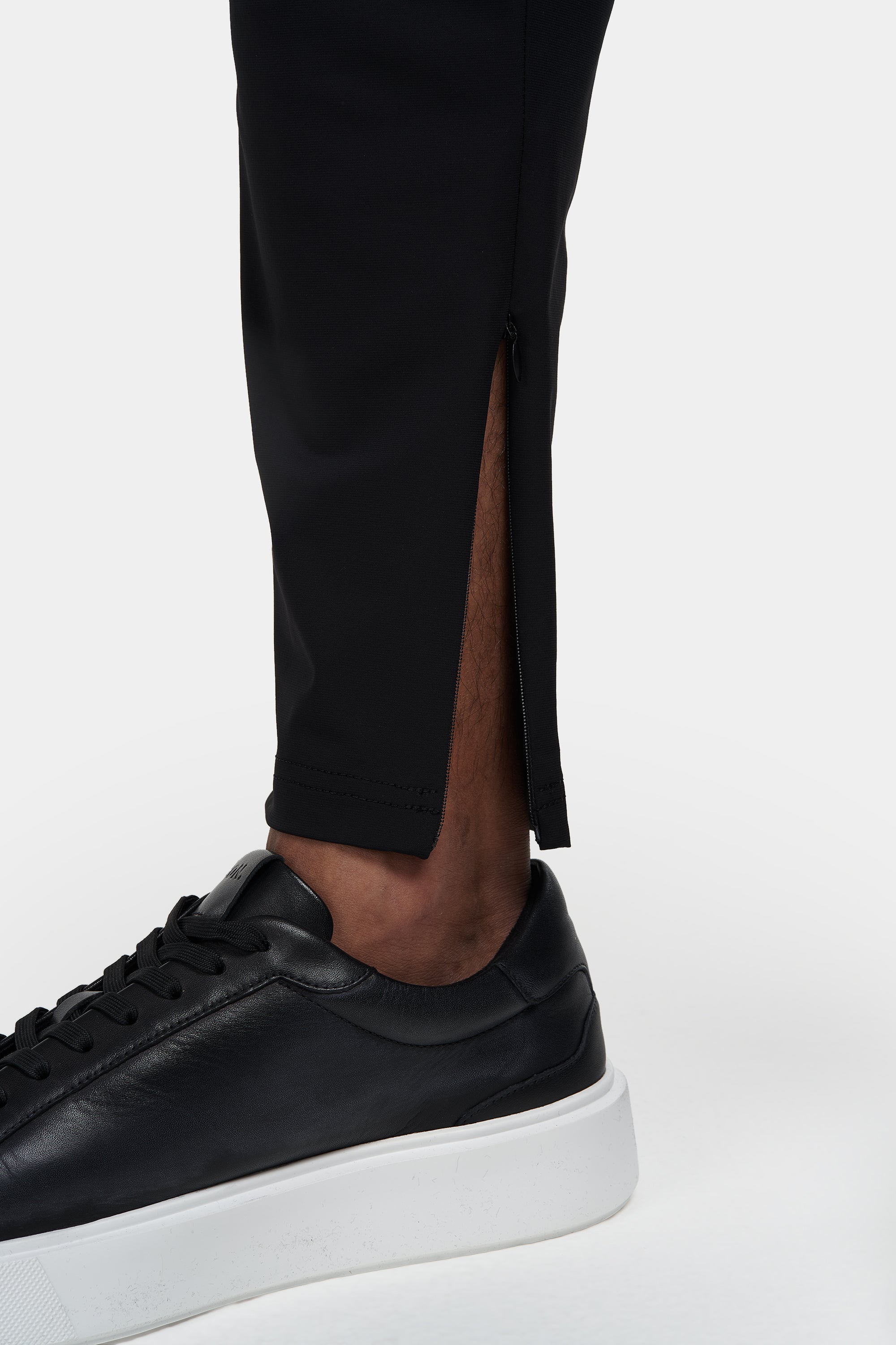 THE 24/7 TROUSERS - Black