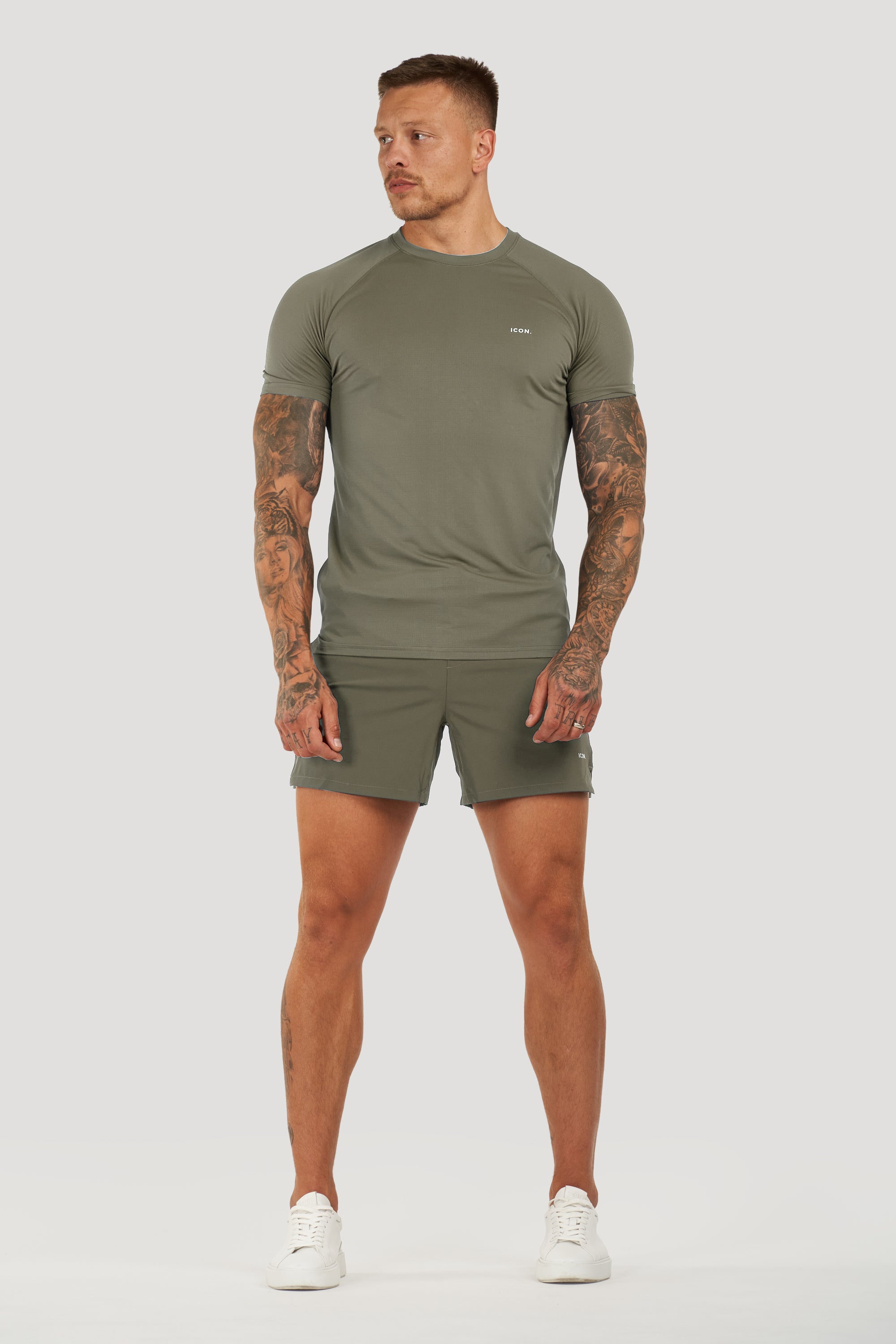 #color_Army Green