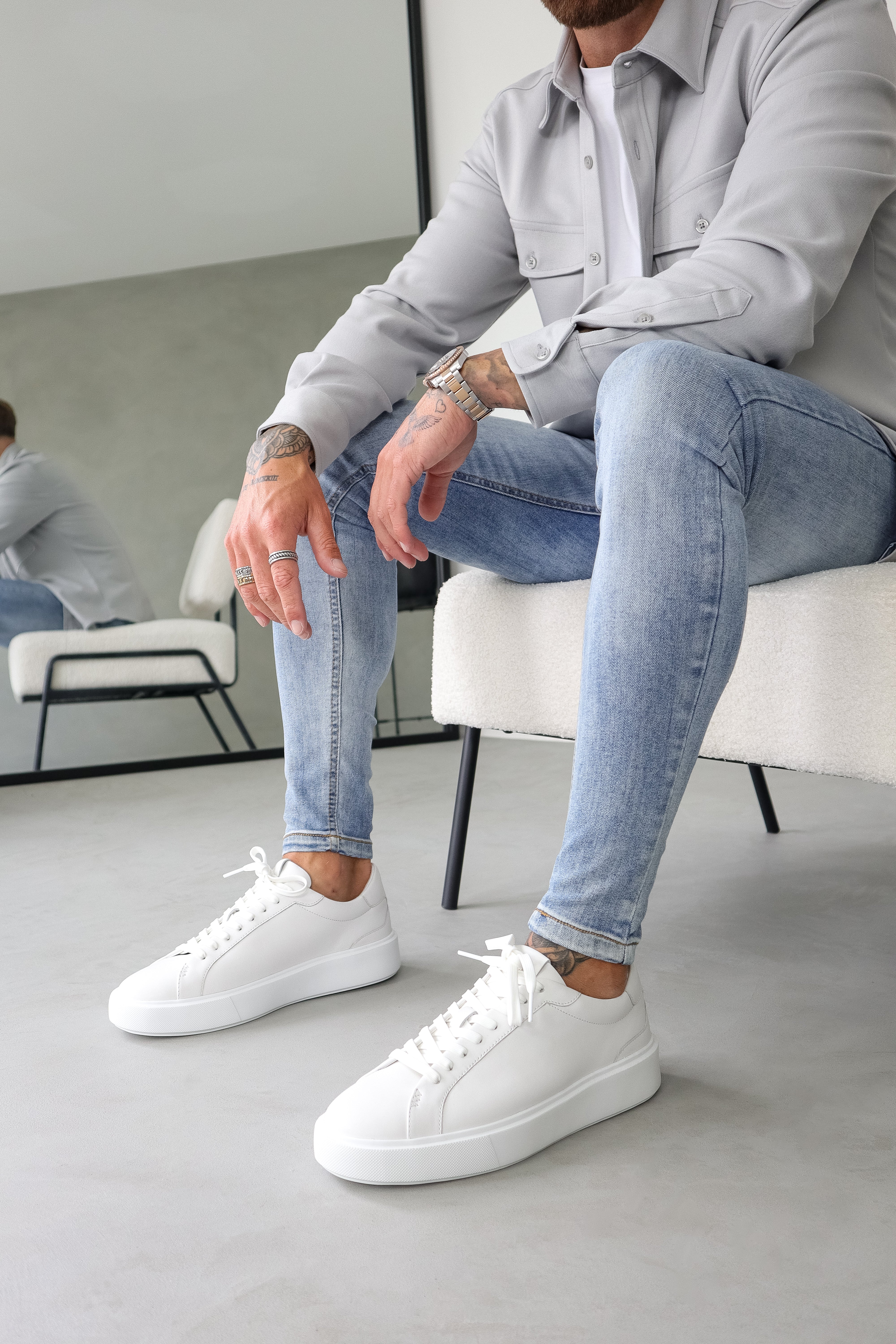 #color_White