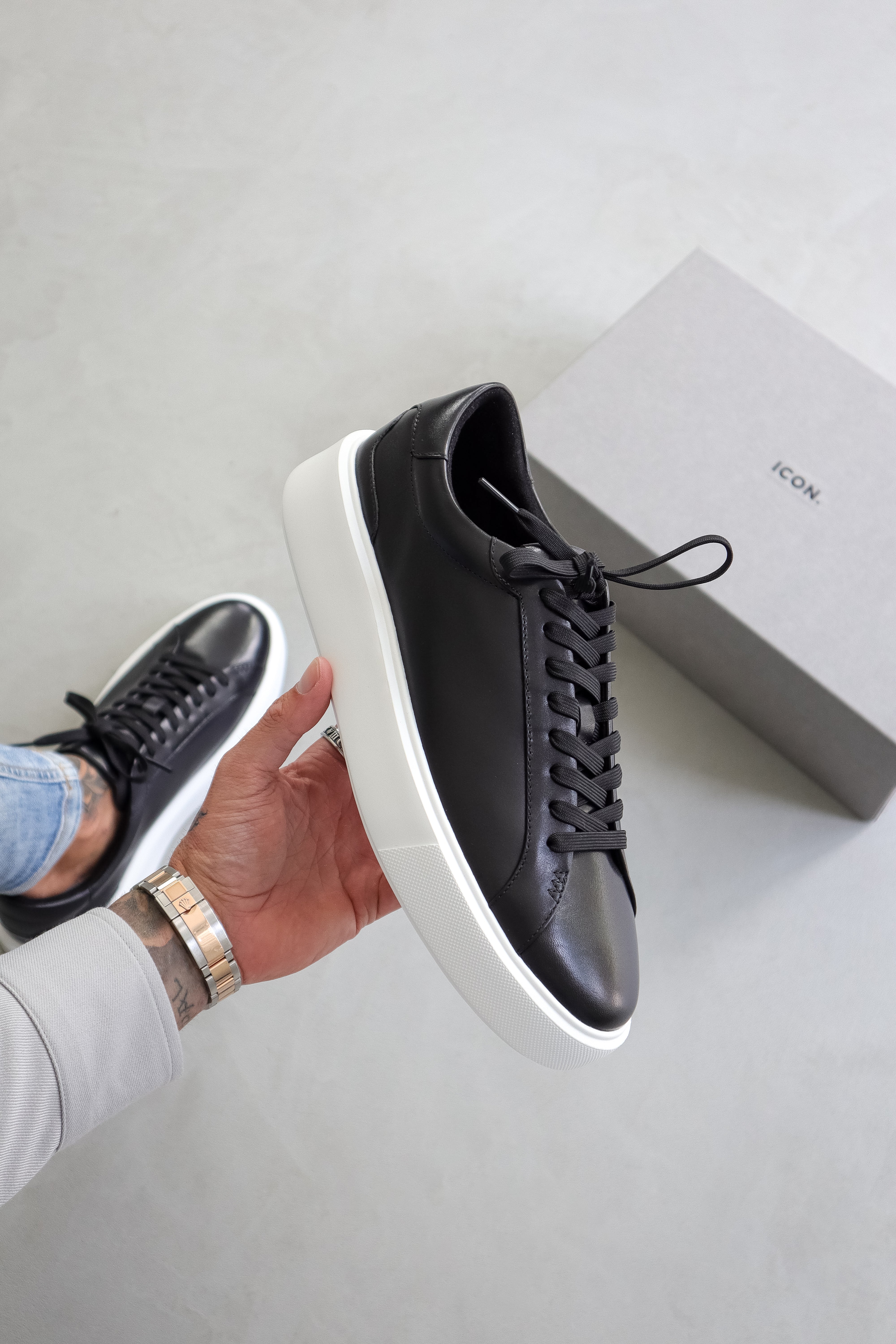 #color_Black