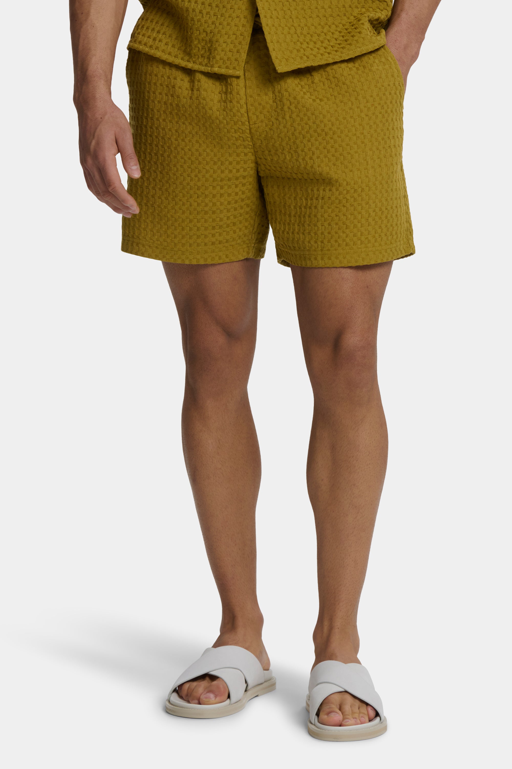 Perfectly Fitting Men's Shorts | ICON. AMSTERDAM US
