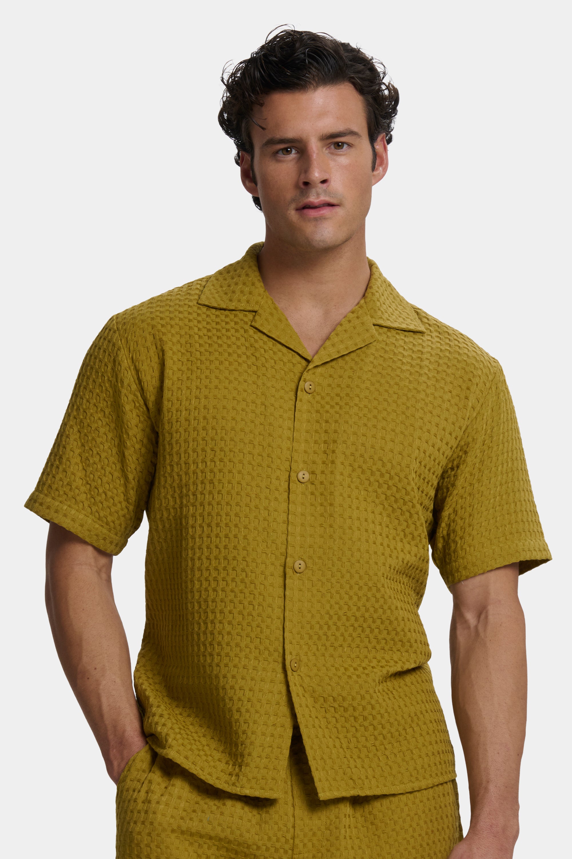 #color_Khaki