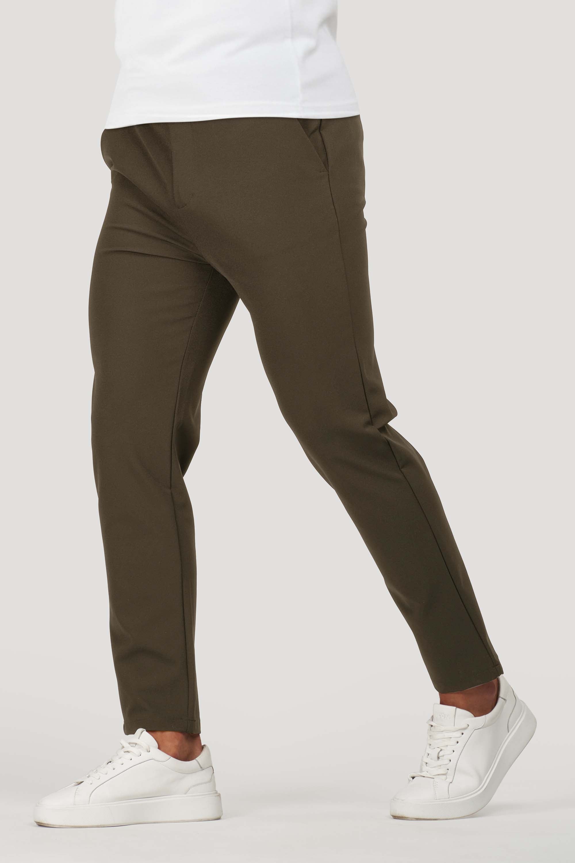 Tech Trousers – Slim Fit, 4-Way Stretch, Versatile Comfort | ICON US