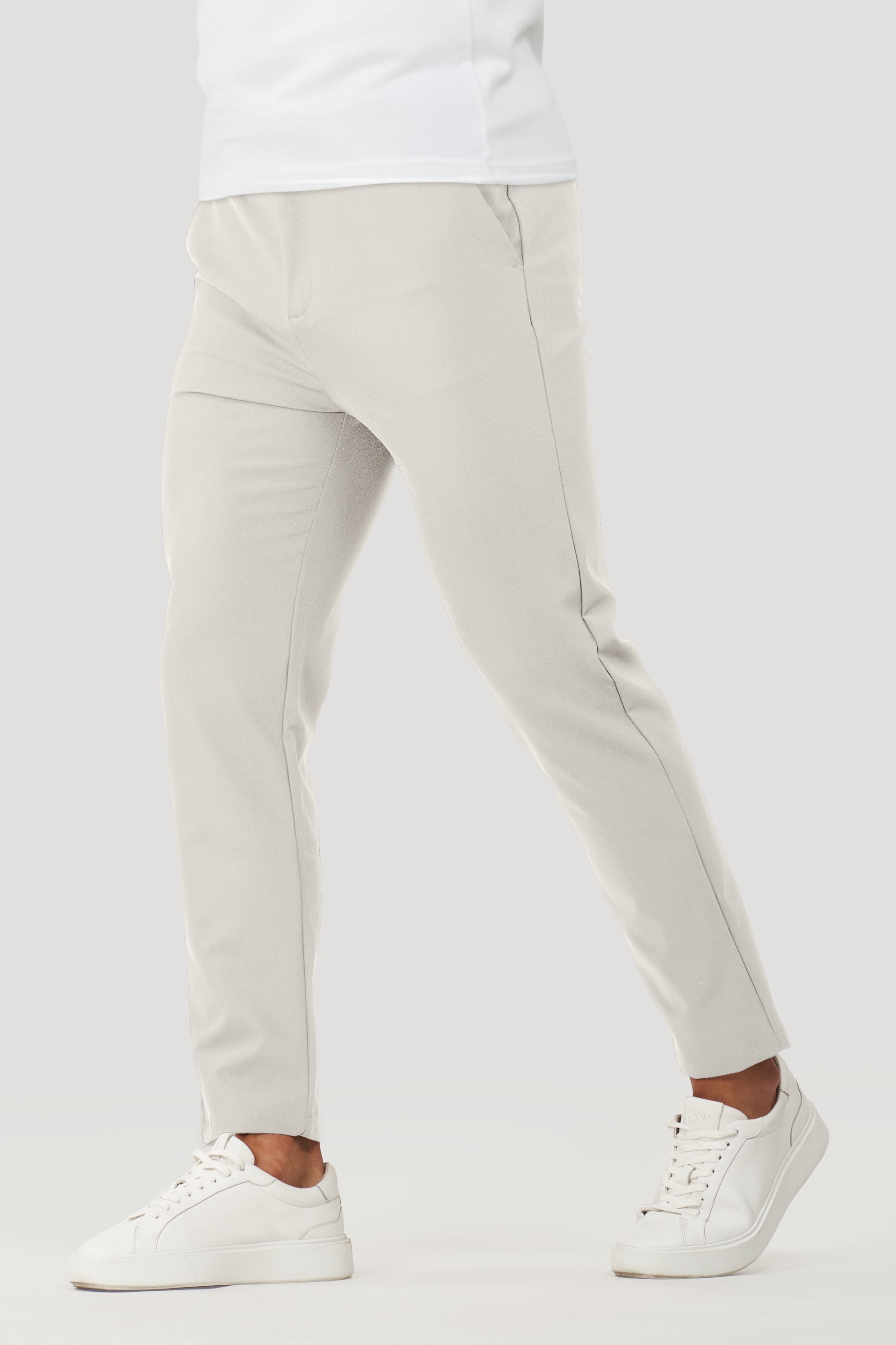 Tech Trousers – Slim Fit, 4-Way Stretch, Versatile Comfort