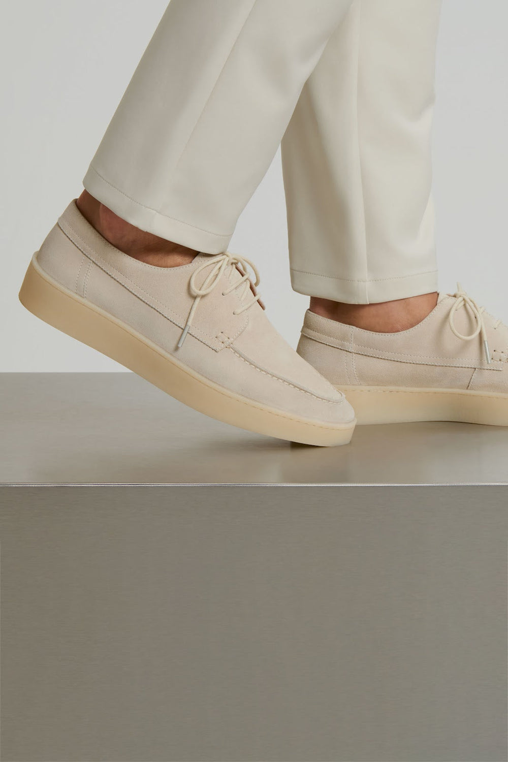 THE CLASSIC LACE UP LOAFER