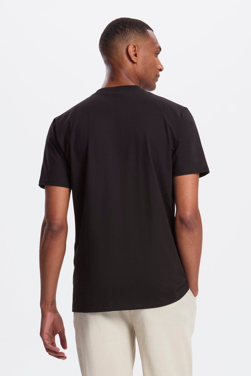 THE REGULAR T-SHIRT