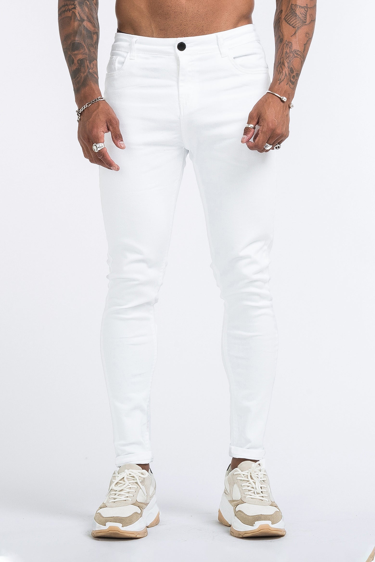 #color_White